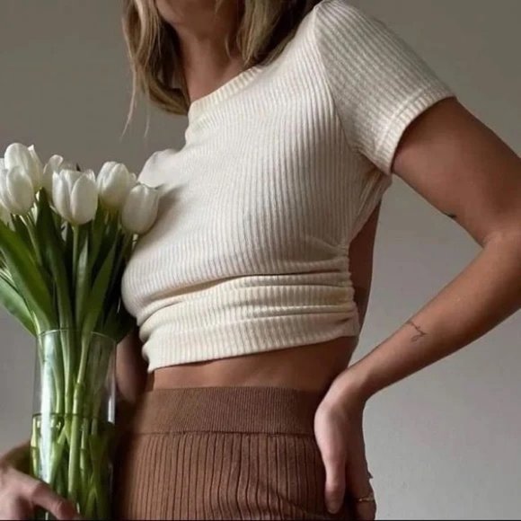 Urban Outfitters Tops - Urban Outfitters Rumors Ribbed Open Back Sexy Cropped T-Shirt Backless Tie Top